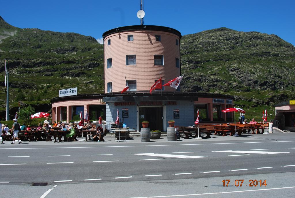 Hotel Restaurant Monte Leone Simplon Exterior foto